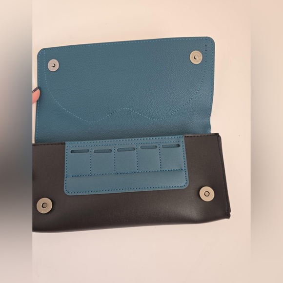 FUNLAB Pokemon Snorlax Nintendo Switch Lite Leather Case - Picture 4 of 4